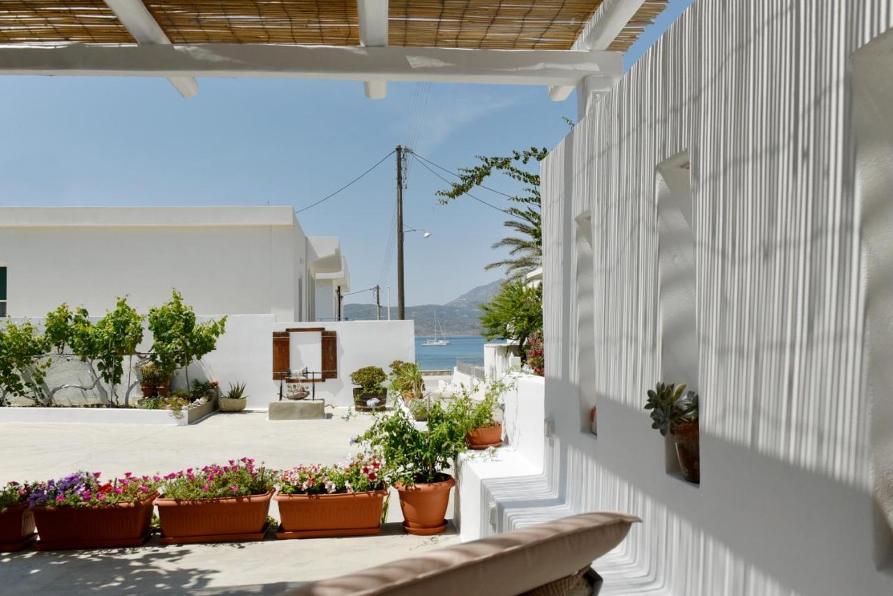 Cristina'S House Villa Adamantas  Exterior photo